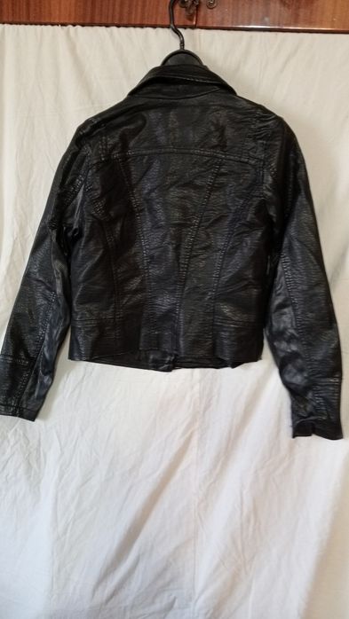 Куртка кожаная на девочку косуха.