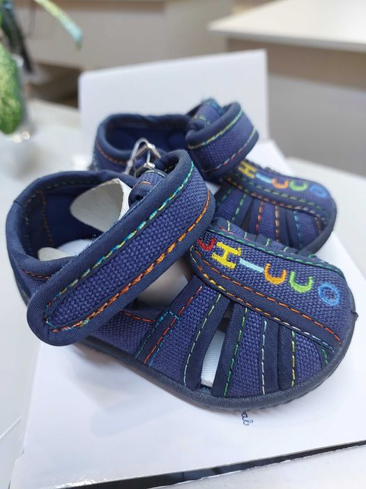 Босоніжки дитячі Chicco розмір 18