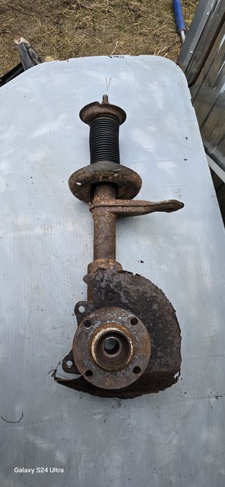 Mcpherson Amortyzatory Przód Prawy Audi 80 B3