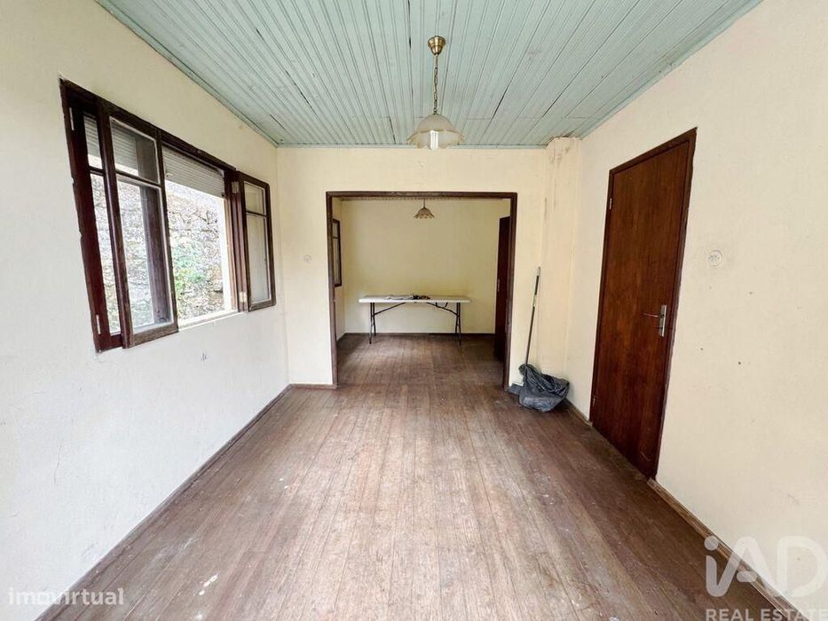 Casa / Villa T3 em Podame de 144,00 m2