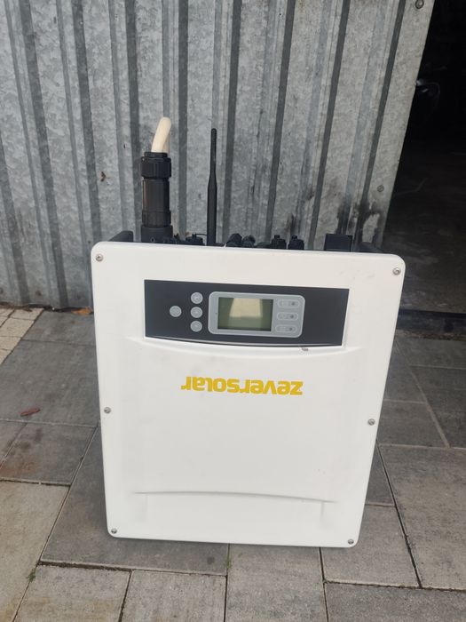 Falownik zeversolar evershine tlc4000 WiFi inwerter