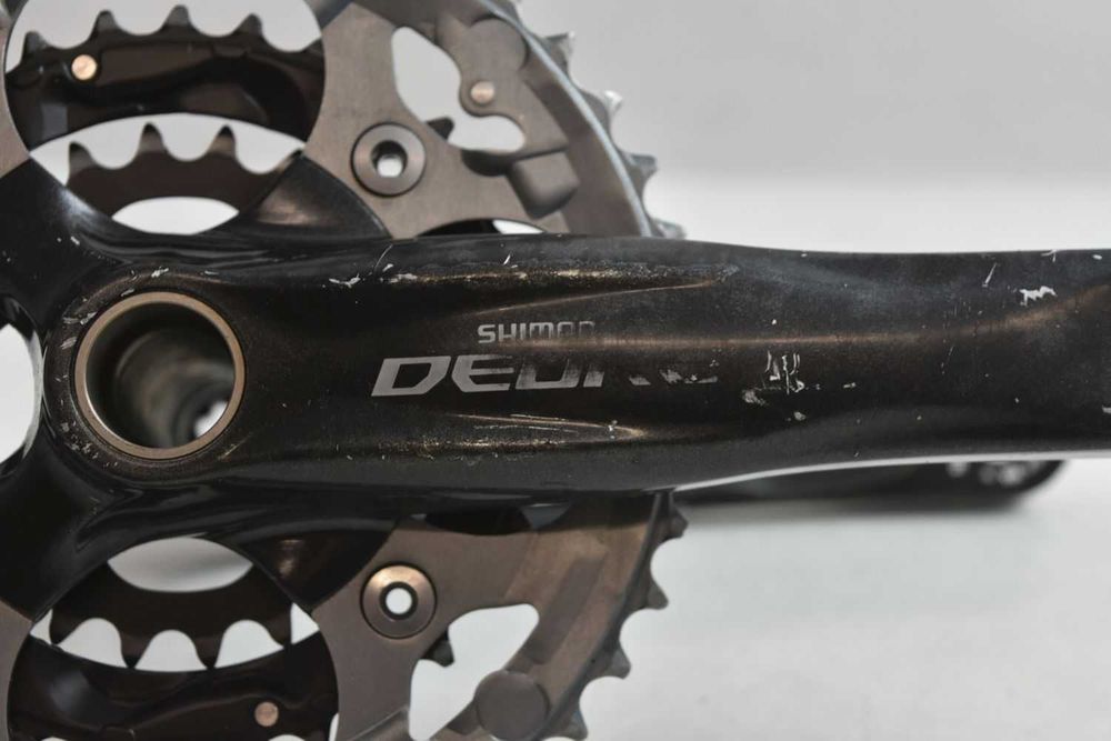 korba SHIMANO DEORE fc-m590 ! 175mm ! 22/32/44z !