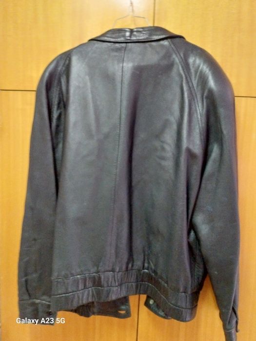 Blusão de homem em pele
