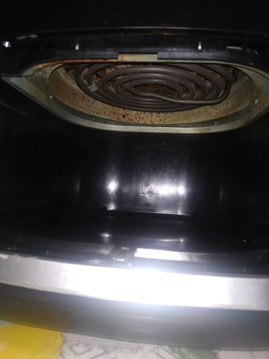 Frytkownica beztłuszczowa Aigostar  1900 W 7 l