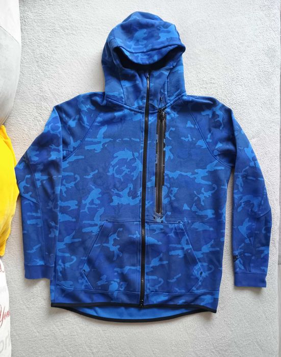 Męska bluza z kapturem Nike Tech Fleece Camo Blue 678950-480 Full Zip - rozmiar/size M