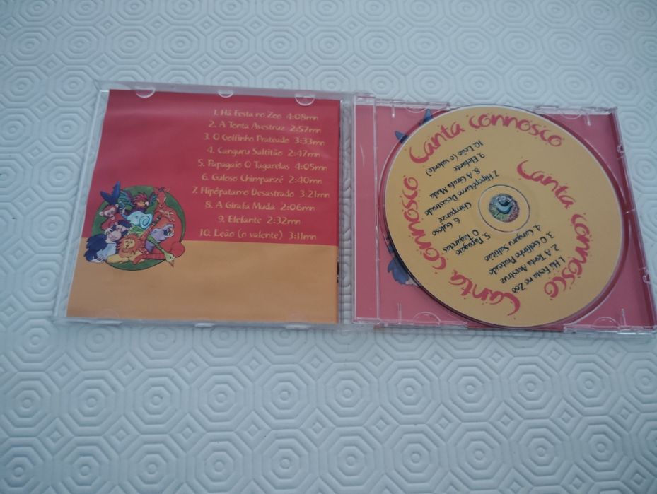 DVD e CDs Infantis Como Novos