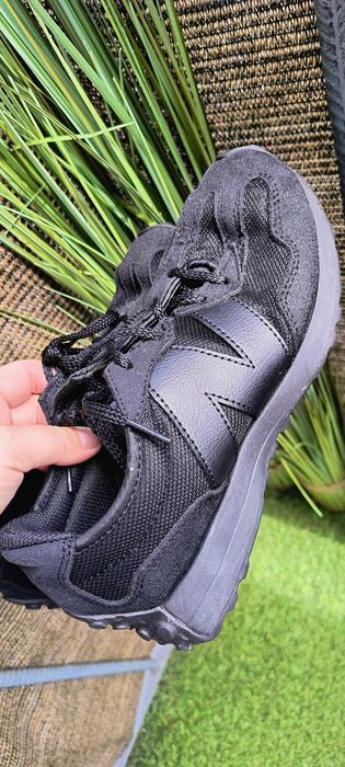Sneakersy New Balance 327 r.39