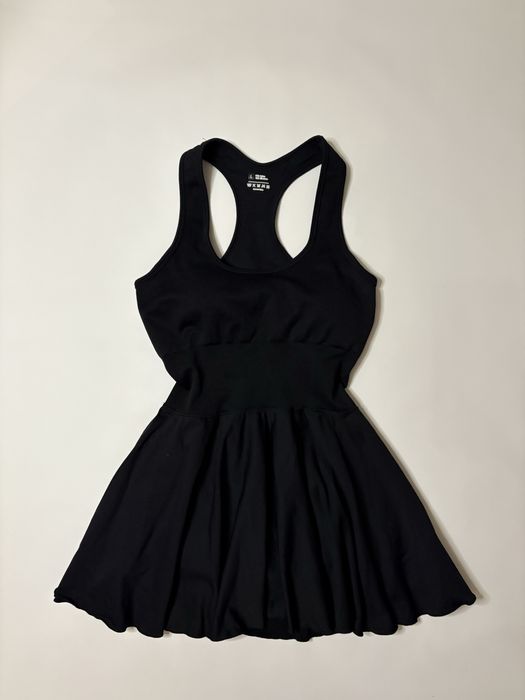 Спортивное платье ( для спорта или тенниса )