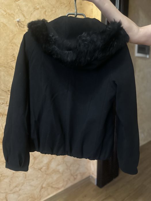 Кашемірова жіноча куртка