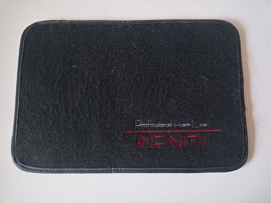 Перукарський килимок для інструментів Infinity