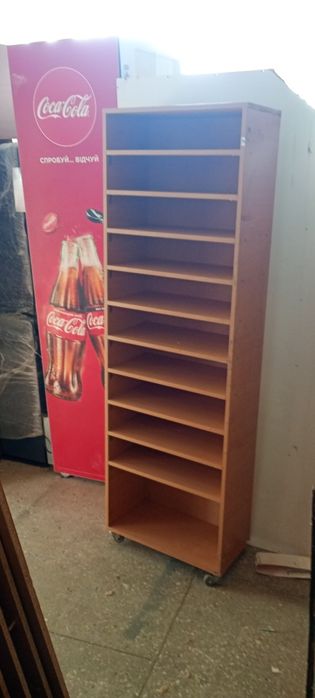 Продам шкаф стеллаж