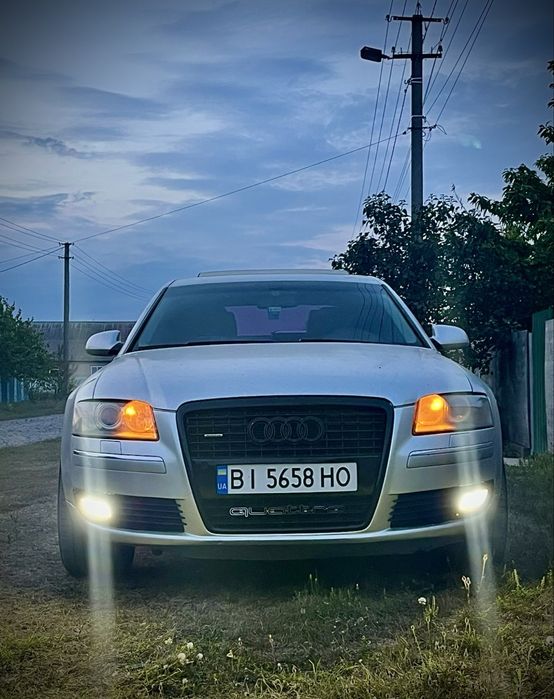 авто Audi A8 D3 V8 2003  quattro
