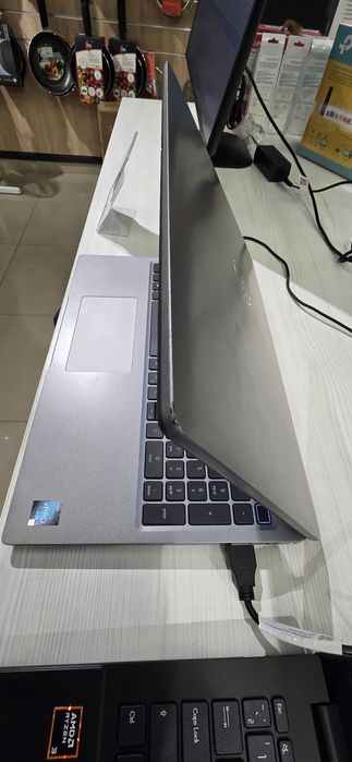 Ноутбук Dell 5540