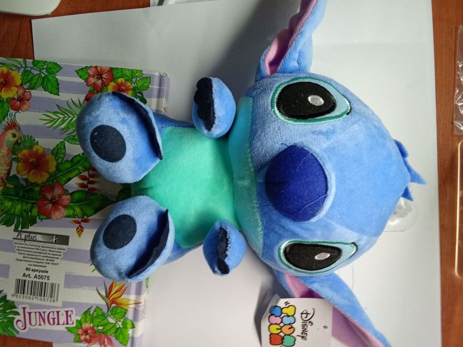 Іграшки подушки м'які дитячі