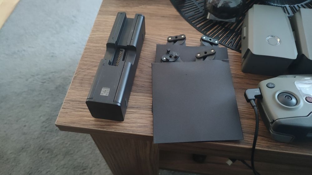 Dji mavic 2 pro fly more combo