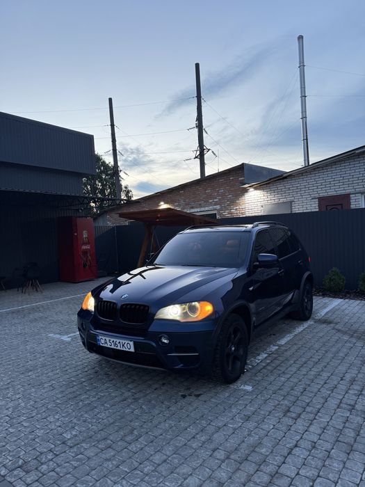 Продам BMW X5 E70 35I SPT