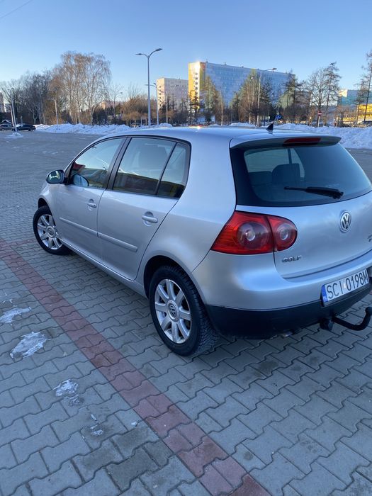 VW Golf 5 2.0 дизель 4х4 2005 року для ЗСУ або Волонтерських потреб