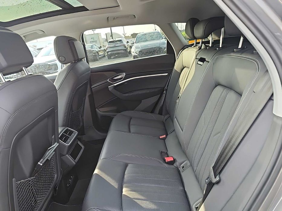 Audi e-tron quattro Prestige      2021