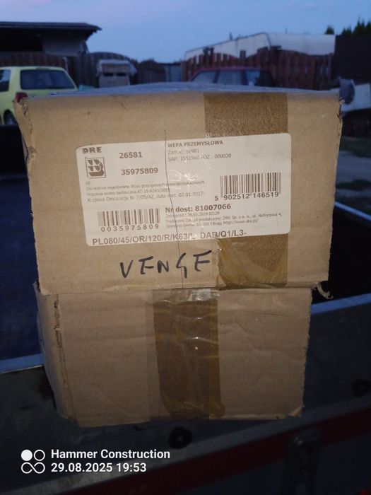 Futryny regulowane DRE i inne.