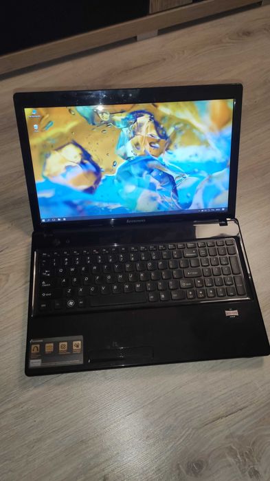 Laptop Lenovo G585 E1-1200M/4GB/500/DVD-RW/Win10