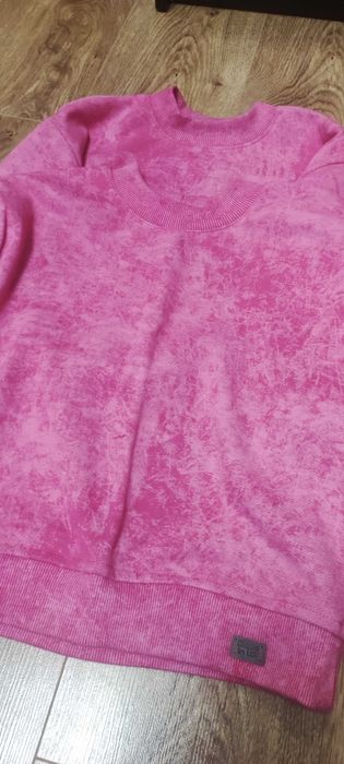 Кофта на весну трьохнитка петля на 8-9 та 9-10 р.  Розмір 134,140