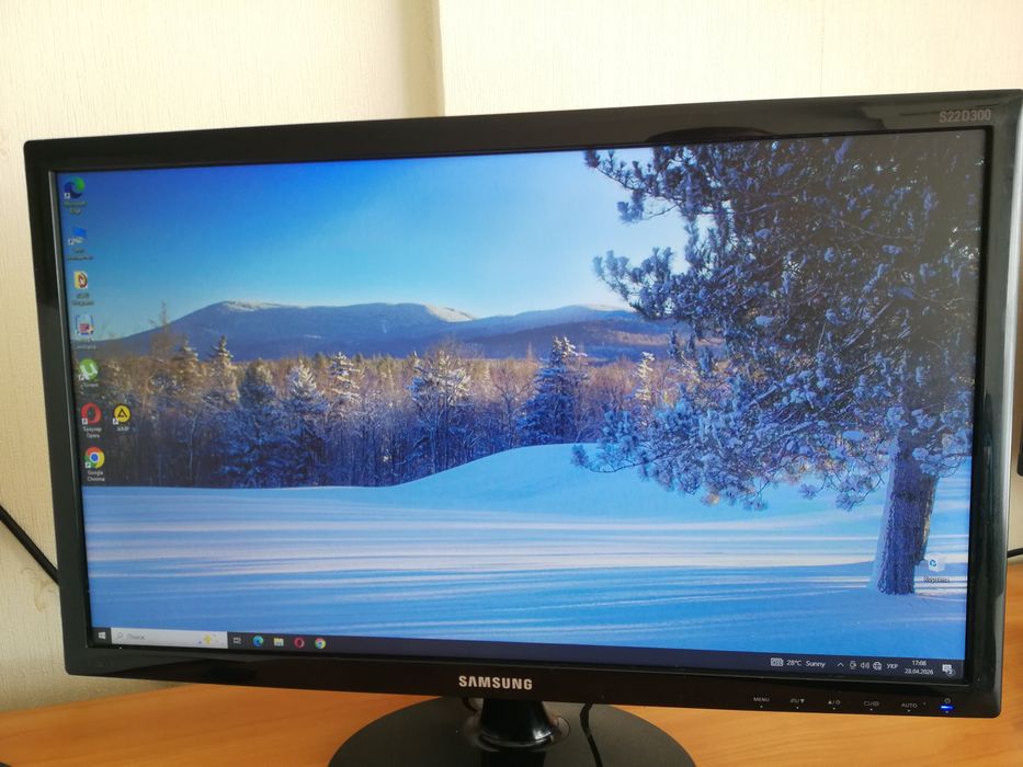 Системний блок готовий до роботи, на і5-4430 та  16  GB оперативки.