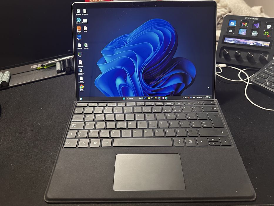 Microsoft Surface Pro 9