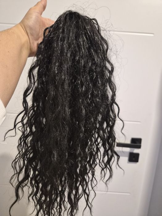 Kitka czarna o skręcie  arielka