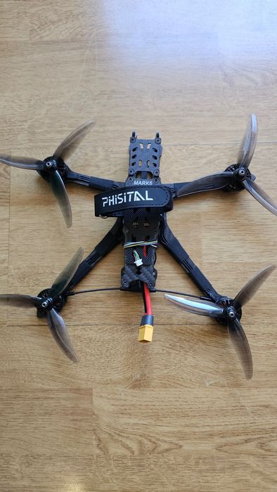 5-calowy dron FPV