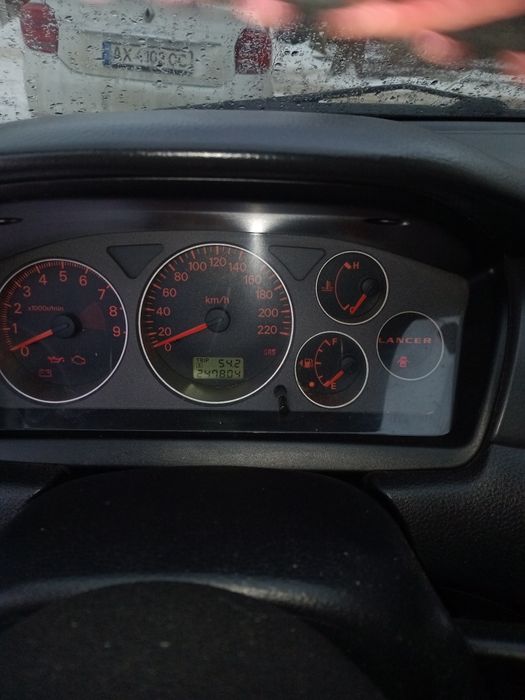Продам Mitsubishi Lancer 9