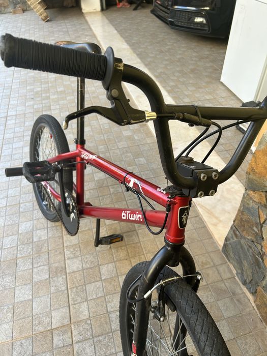 BMX B’Twin Vermelha