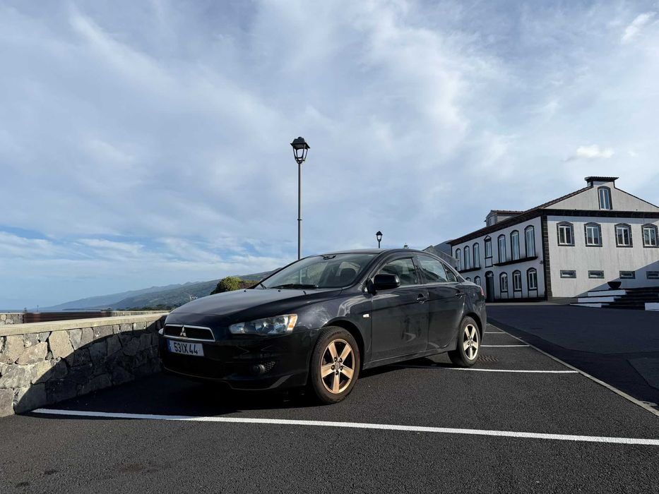 Mitsubishi Lancer