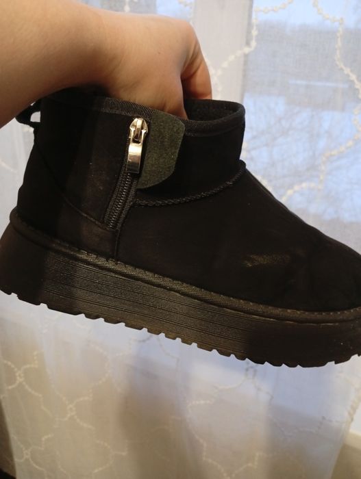 Продам р40 угги  зимние