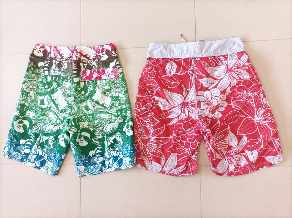 Lote de 2 Calções de Banho para Rapaz - Pull & Bear (16 Anos - Tam. S)