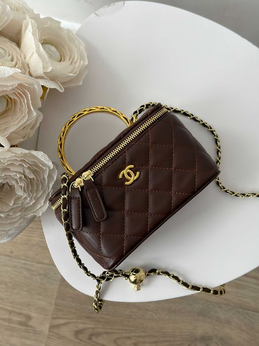 Сумка жіноча Chanel класична Lambskin через плечо Шанель