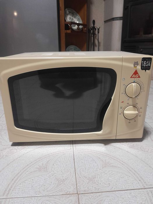 Microondas em bom estado