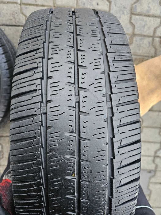Całoroczne Continental 215/65 R16C