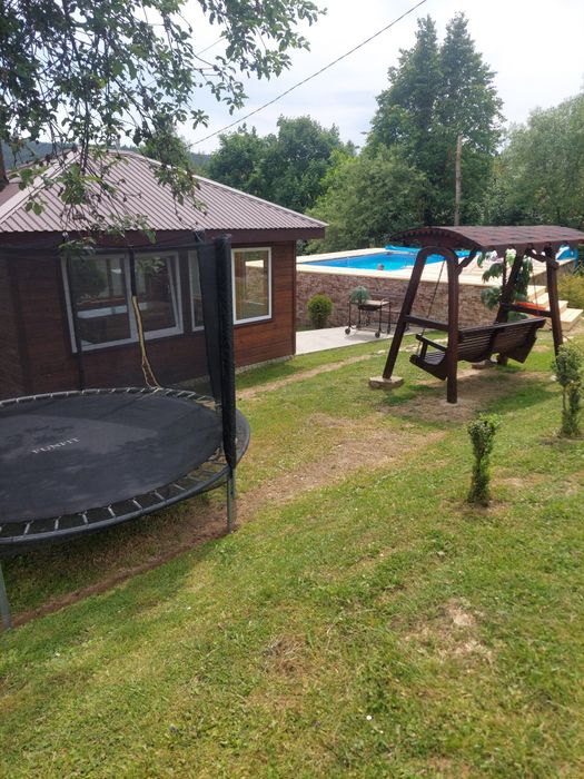 Здається житло село Плав'я