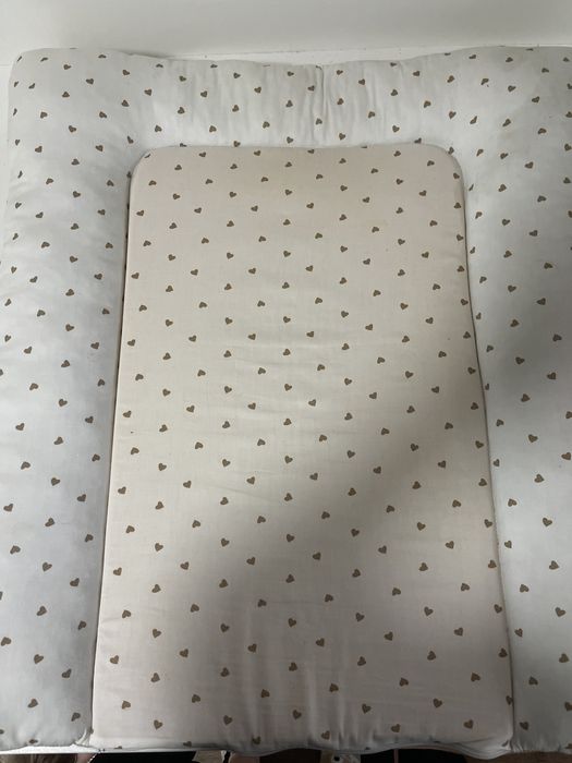 Пеленальний матрасик