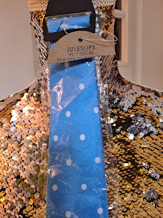 Krawat meski z Mikołajem.