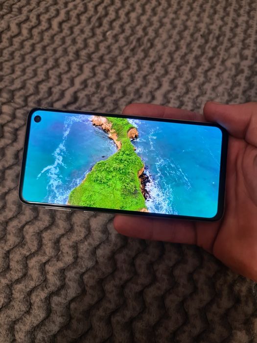 Samsung Galaxy S10e