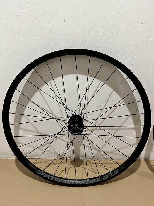 Koła 27,5” BOOST MTB/XC/ENDURO Dartmoor Novatec Sapim
