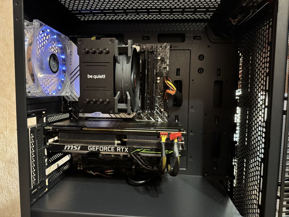 【本日発送】ASUS RTX 2080 SUPER 8GB 88938586.jpg