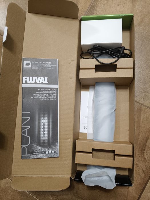 Fluval Plant 6500K 22W 38-61 cm