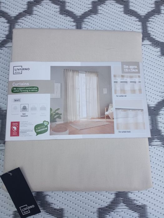 Komplet 2 zasłon, 135 x 254 cm , patrz fotki i opis