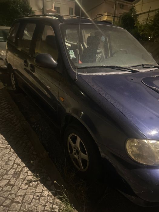 Kia Carnival 2001 — photo 3