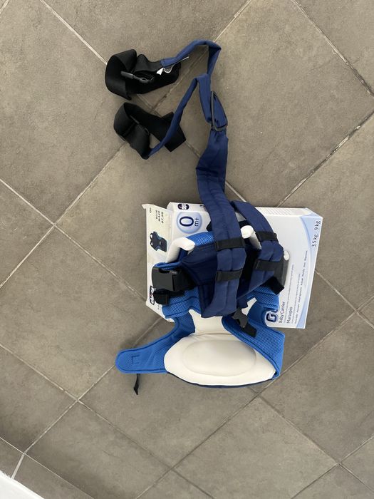 Baby carrier novo