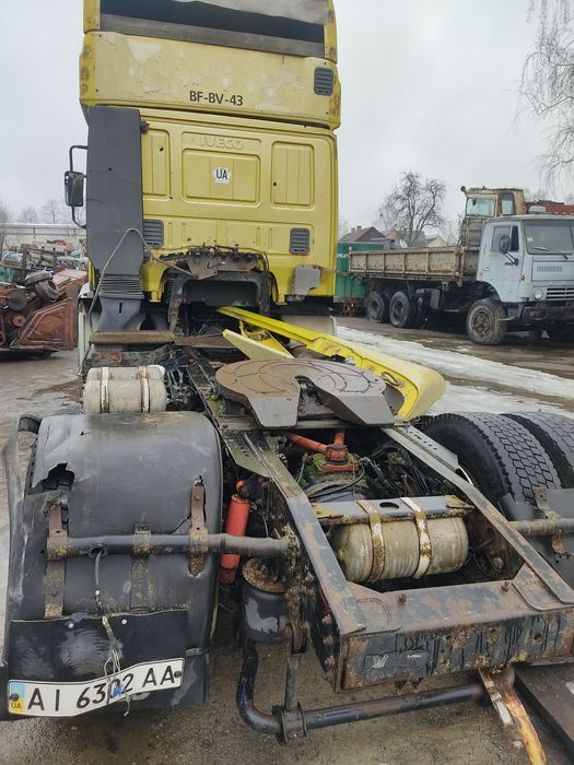 ІВЕКО 440 Є38. IVECO MP 440 E38. Сідловий тягач IVECO MP 440