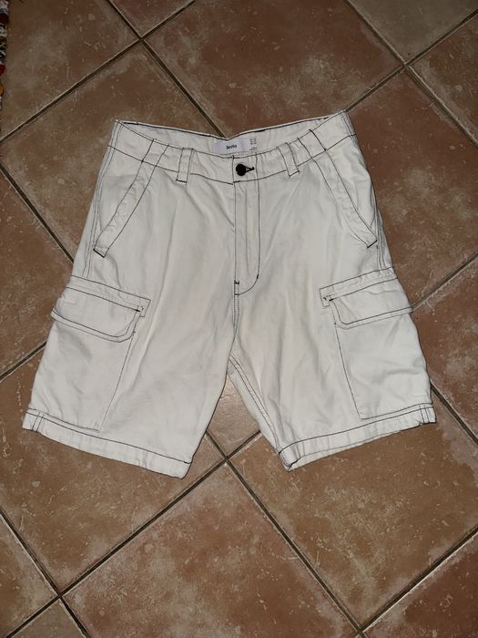 Calções brancos bershka