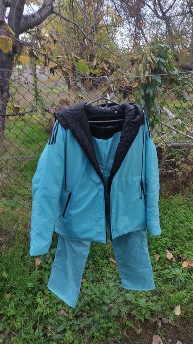 Продаю   костюм   весна-осень